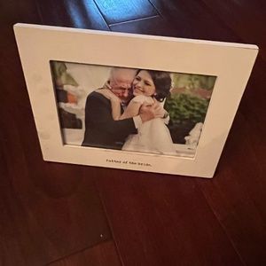 New without tag White 5x7 Photo Frame